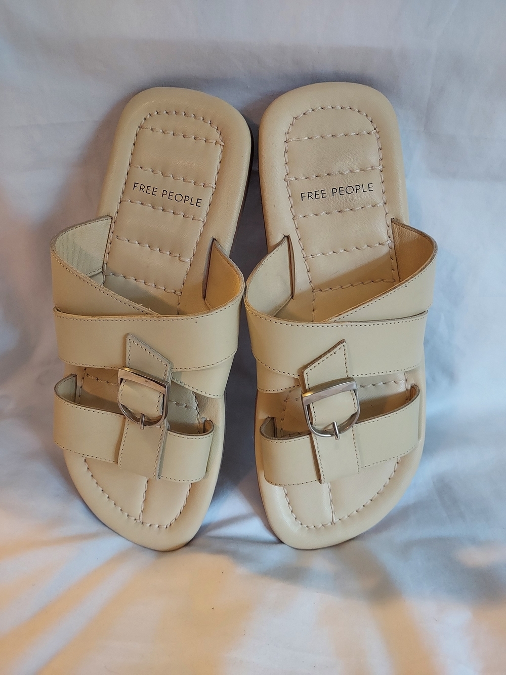 Free People Sloan Buckle Sandals Leather Slides Buttermilk Cream Sz 8.5
